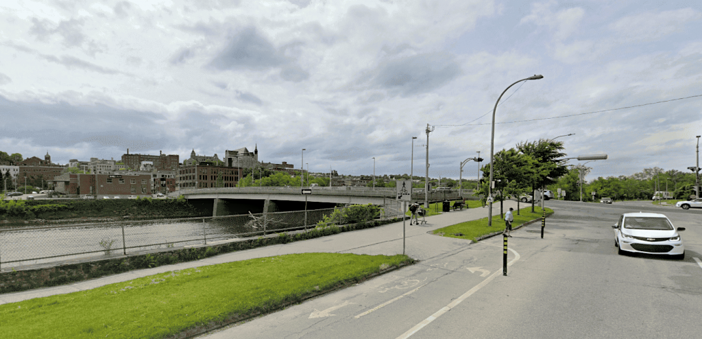 Pont de Sherbrooke - Rue Saint-François S, Sherbrooke, Sebastien Labrie - Courtier immobilier Sherbrooke